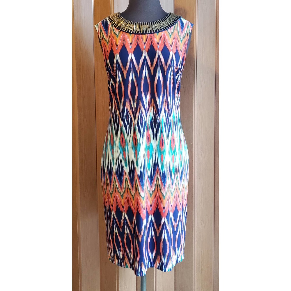 Signature Camryn size 6 sleeveless colorful striped dress